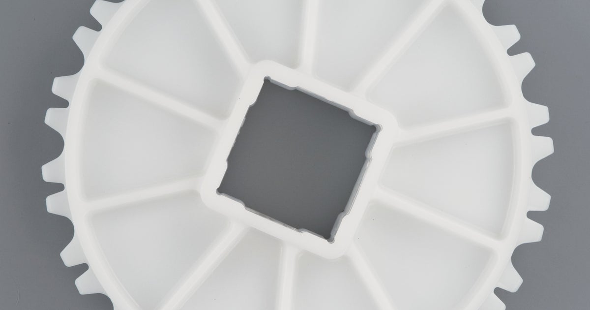 Series 900 molded acetal sprocket, 12 tooth
